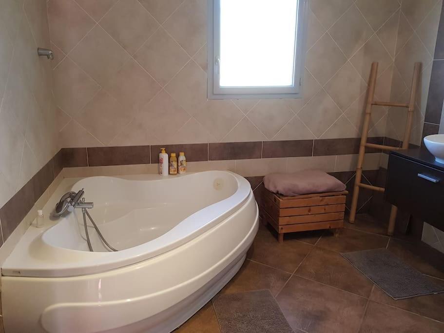 Maison Spacieuse Face Aux Pyrenees Carla-Bayle Εξωτερικό φωτογραφία